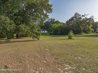 401 2nd Street, Gulfport, MS 39507