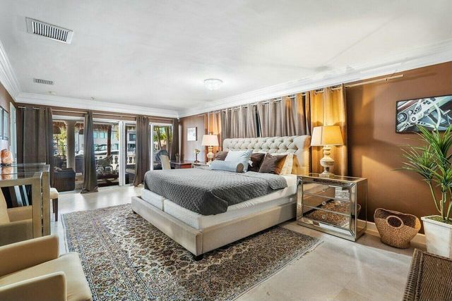 41 Castle Harbor Isle Drive, Fort Lauderdale, FL 33308