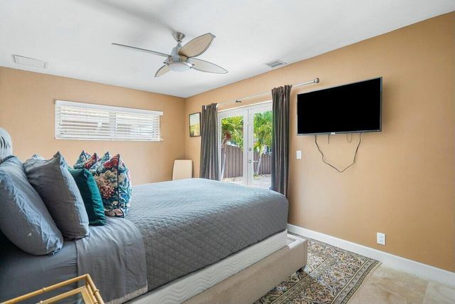 41 Castle Harbor Isle Drive, Fort Lauderdale, FL 33308