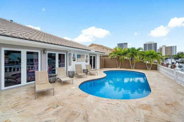 41 Castle Harbor Isle Drive, Fort Lauderdale, FL 33308