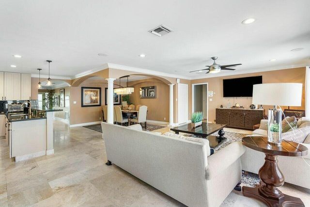 41 Castle Harbor Isle Drive, Fort Lauderdale, FL 33308