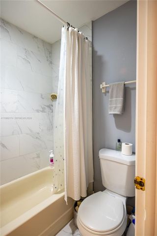 898 NW 47th Street, Deerfield Beach, FL 33064