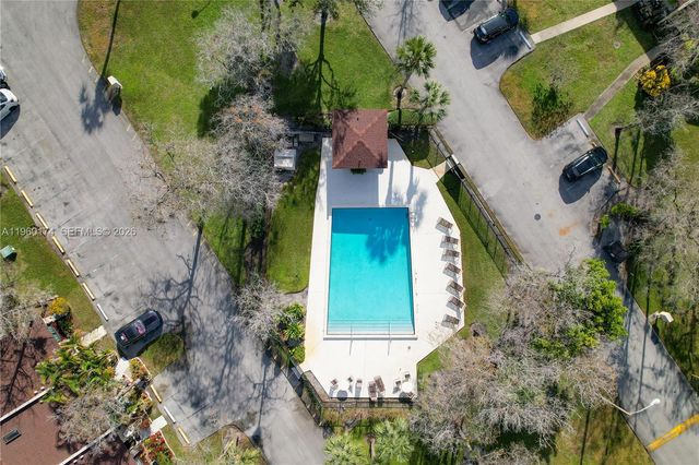 898 NW 47th Street, Deerfield Beach, FL 33064