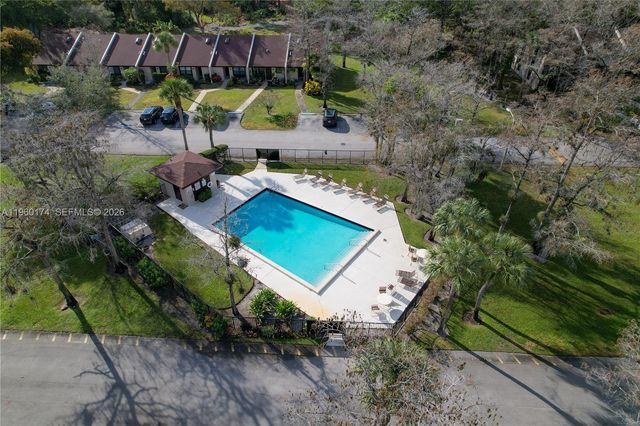 898 NW 47th Street, Deerfield Beach, FL 33064