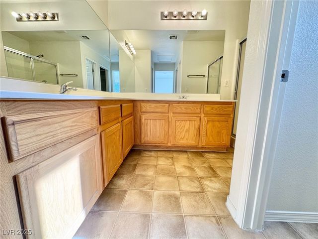 2499 Wild Ambrosia Avenue, Henderson, NV 89074