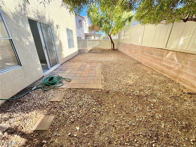 2499 Wild Ambrosia Avenue, Henderson, NV 89074