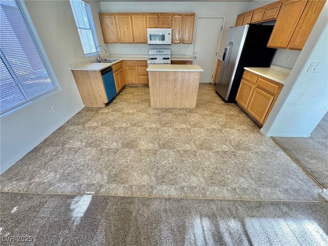 2499 Wild Ambrosia Avenue, Henderson, NV 89074