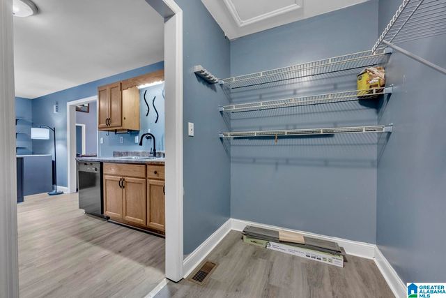 370 RIVER OAK TRAIL, Hayden, AL 35079