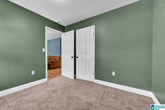 370 RIVER OAK TRAIL, Hayden, AL 35079