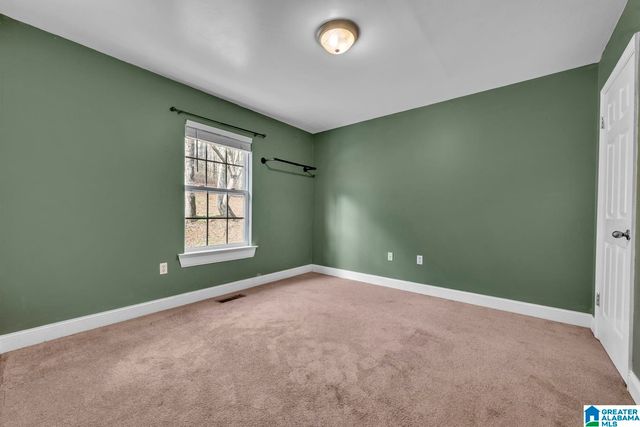 370 RIVER OAK TRAIL, Hayden, AL 35079