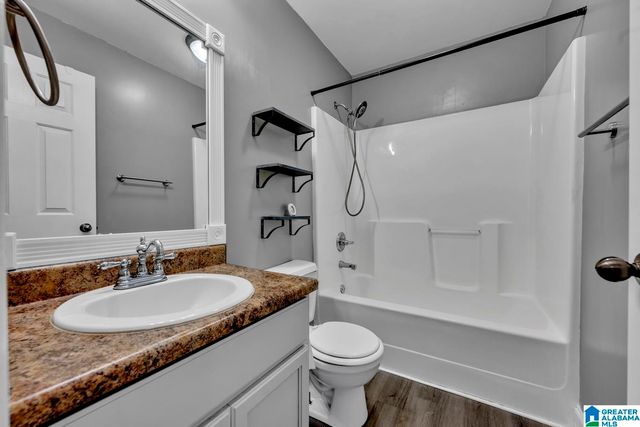 370 RIVER OAK TRAIL, Hayden, AL 35079