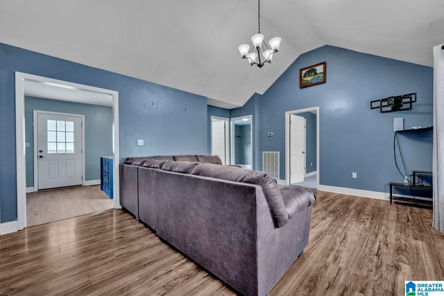 370 RIVER OAK TRAIL, Hayden, AL 35079