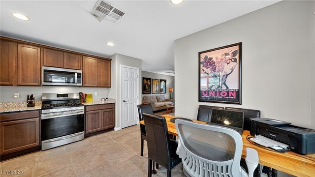 2852 Beacon Rock Drive, Laughlin, NV 89029