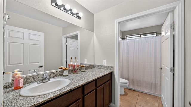 2852 Beacon Rock Drive, Laughlin, NV 89029