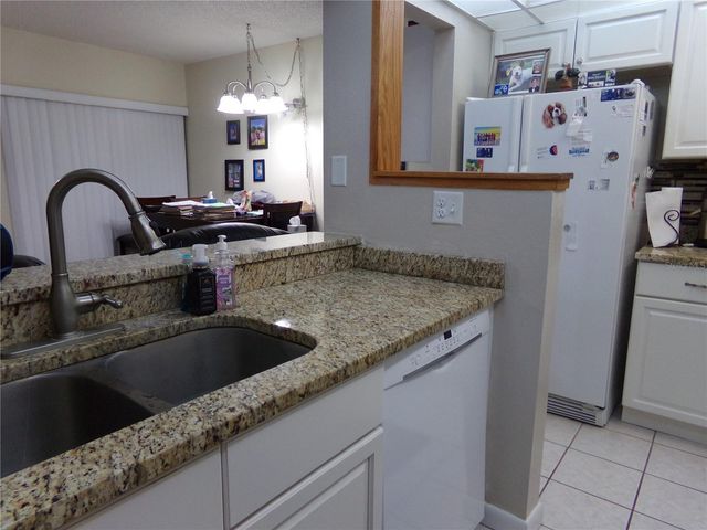 110 CYPRESS WOODS CT 5C, Deltona, FL 32725