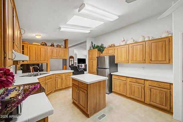 35440 N SIERRA VISTA Drive, San Tan Valley, AZ 85140