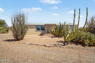 35440 N SIERRA VISTA Drive, San Tan Valley, AZ 85140