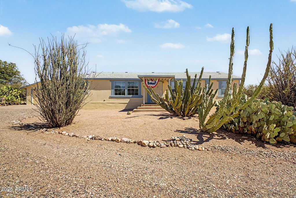 35440 N SIERRA VISTA Drive, San Tan Valley, AZ 85140