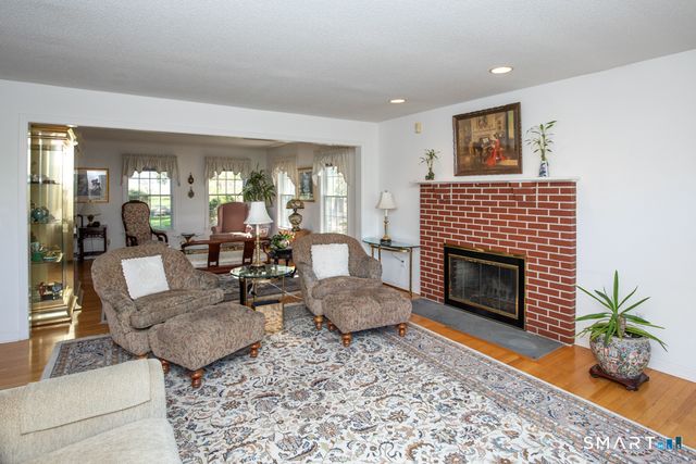 735 Cook Hill Road, Cheshire, CT 06410
