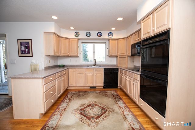 735 Cook Hill Road, Cheshire, CT 06410