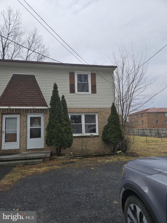 523 MONTICELLO ST, Winchester, VA 22601