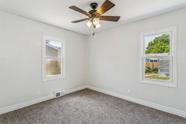 603 N High, El Dorado, KS 67042
