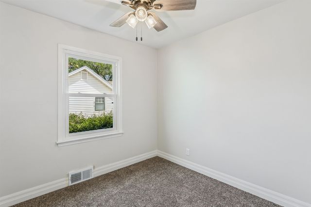 603 N High, El Dorado, KS 67042