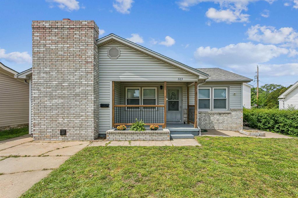 603 N High, El Dorado, KS 67042