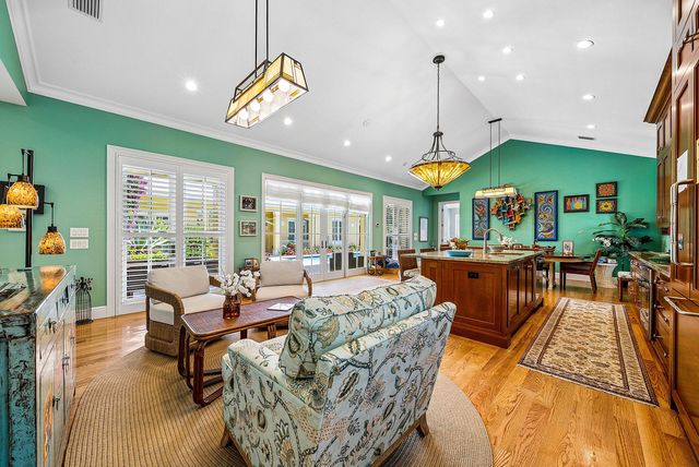 10329 Prestwick Road, Boynton Beach, FL 33436