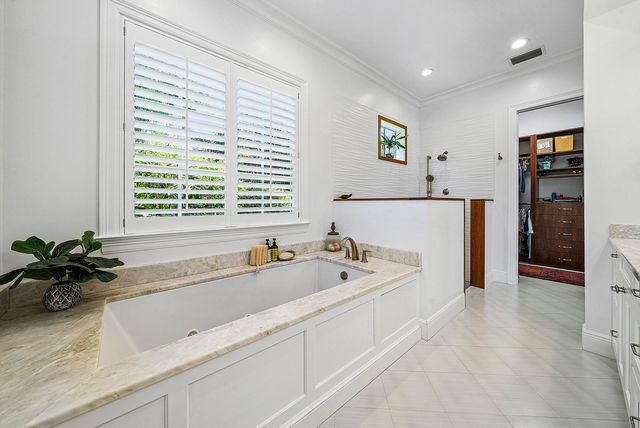 10329 Prestwick Road, Boynton Beach, FL 33436