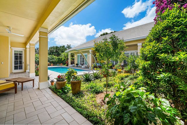 10329 Prestwick Road, Boynton Beach, FL 33436