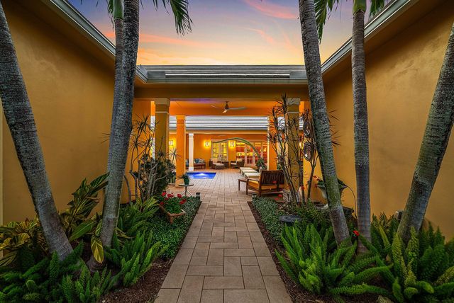 10329 Prestwick Road, Boynton Beach, FL 33436