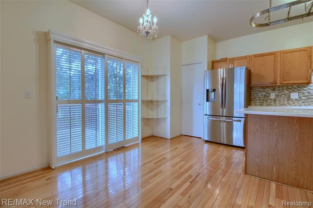38222 Saratoga Circle, Farmington Hills, MI 48331