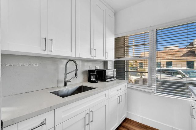 4144 El Mar Dr 1, Lauderdale By The Sea, FL 33308