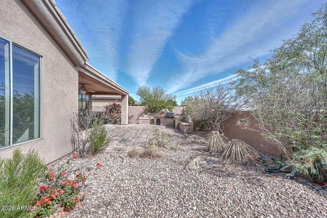 2243 W FIRETHORN Way, Anthem, AZ 85086