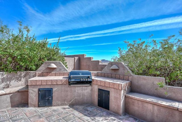 2243 W FIRETHORN Way, Anthem, AZ 85086