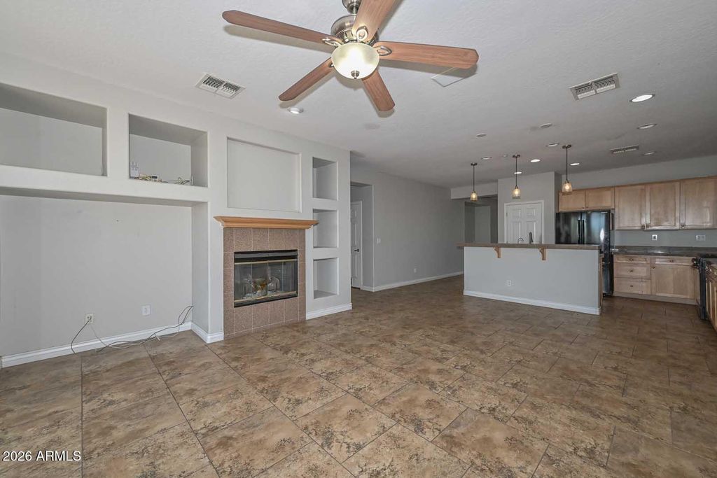 2243 W FIRETHORN Way, Anthem, AZ 85086 — photo 4