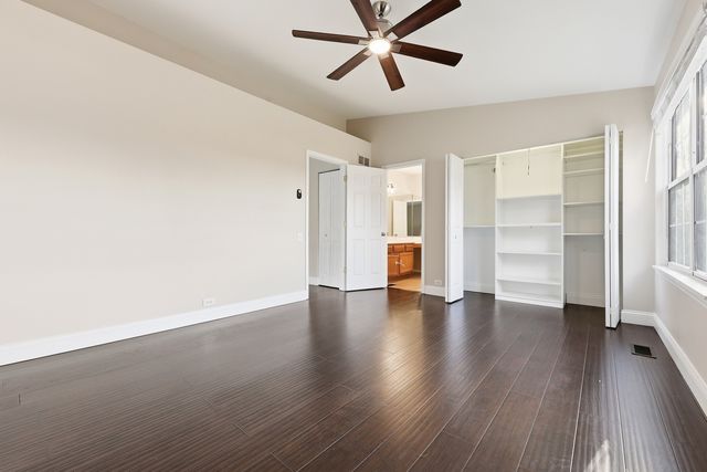 1780 Pebble Beach Circle, Elgin, IL 60123