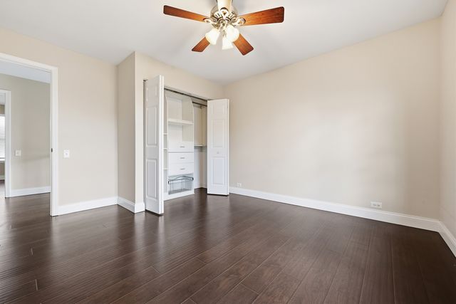 1780 Pebble Beach Circle, Elgin, IL 60123