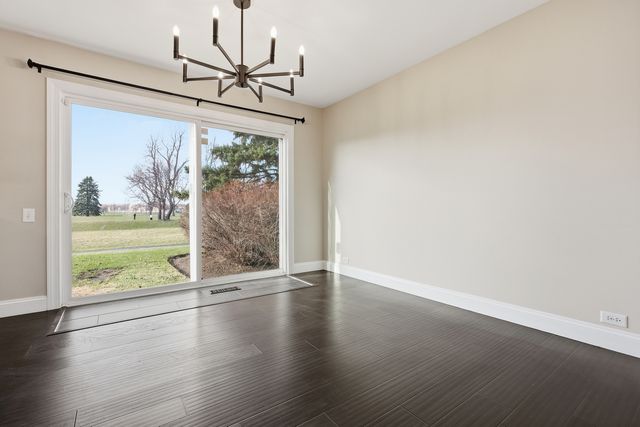 1780 Pebble Beach Circle, Elgin, IL 60123