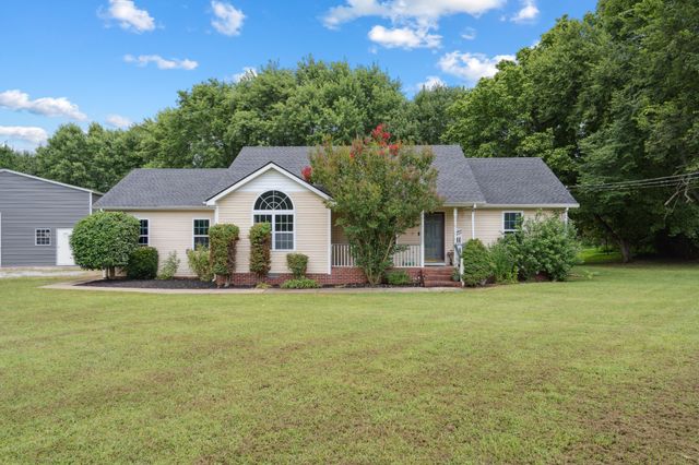 221 Lehman Trl, Murfreesboro, TN 37128