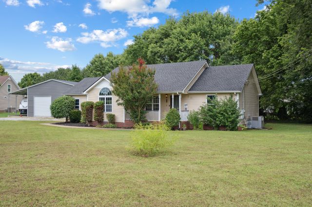 221 Lehman Trl, Murfreesboro, TN 37128