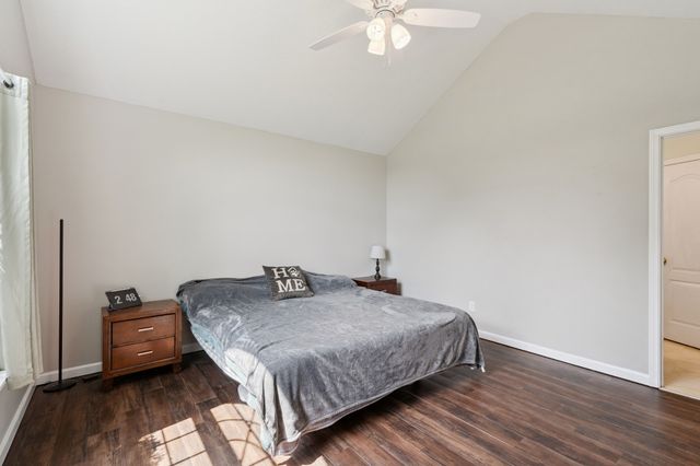 221 Lehman Trl, Murfreesboro, TN 37128