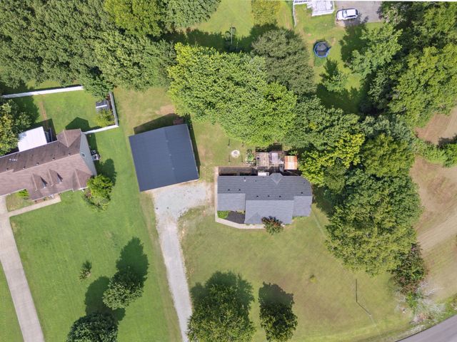 221 Lehman Trl, Murfreesboro, TN 37128