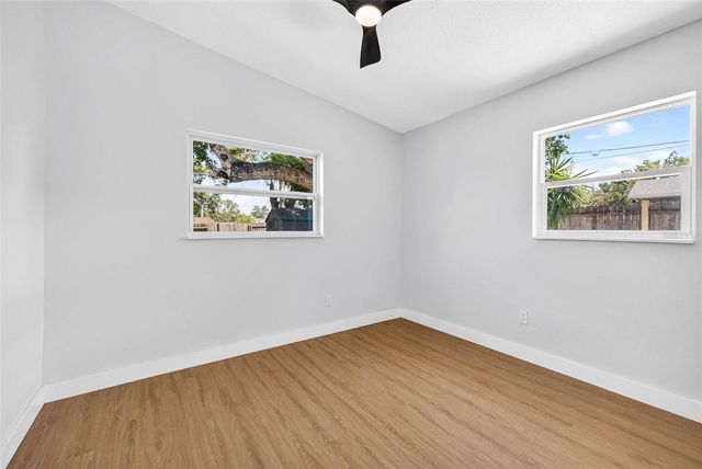 4127 12TH AVENUE S, St Petersburg, FL 33711