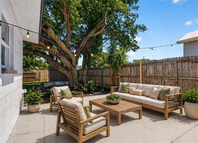 4127 12TH AVENUE S, St Petersburg, FL 33711