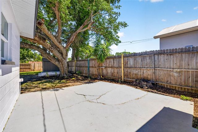 4127 12TH AVENUE S, St Petersburg, FL 33711