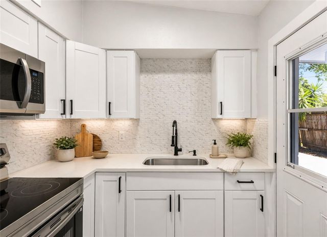 4127 12TH AVENUE S, St Petersburg, FL 33711