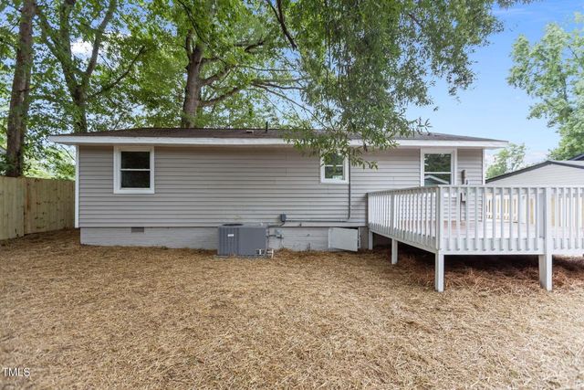 921 E Club Boulevard, Durham, NC 27704