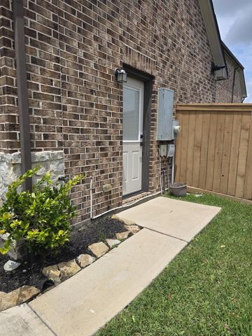 5106 Indian Pine Lane, Brookshire, TX 77423